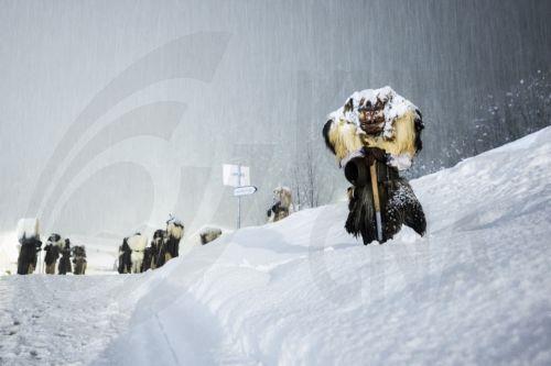 O τουρισμός γύρω από περιοχές παγετώνων ανησυχεί τους επιστήμονες