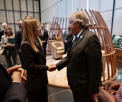 Η Μελόνι προτείνει αναστολή χρέους για αφρικανικές χώρες που πλήττονται από κλιματική αλλαγή