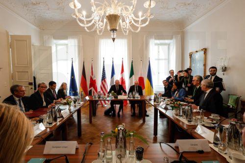 Σταθερή η υποστήριξη των G7 προς την Ουκρανία