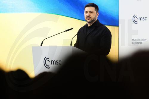 Τον Ζελένσκι βλέπει ο Μακρόν στο Παρίσι την Παρασκευή