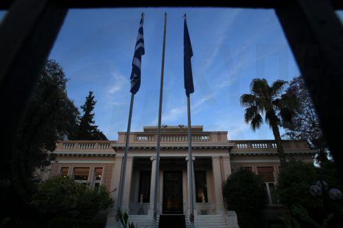 Η Ελλάδα δεν προκαλεί και δεν απειλεί, λένε ελληνικές διπλωματικές πηγές