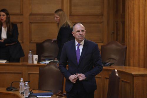 Σε διαρκή συντονισμό με συμμάχους η Αθήνα για τις εξελίξεις σε Ιράν, λέει ο Γεραπετρίτης μετά το ΚΥΣΕΑ