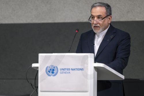 Το Ιράν πρότεινε να μεσολαβήσει για διευκόλυνση διαλόγου Πακιστάν-Αφγανιστάν