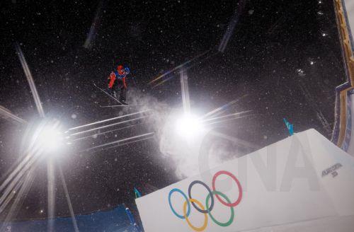 Αντίθεση Ευρωπαίου Επιτρόπου στη συμμετοχή Ρώσων και Λευκορώσων στους Χειμερινούς Παραολυμπιακούς με εθνικά σύμβολα