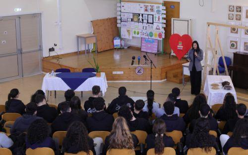 Διάλογο με μαθητές για Πράσινη Συμφωνία και βιώσιμη μετάβαση είχε η Υπ.Γεωργίας