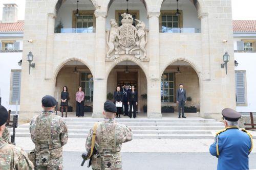 Aλληλεγγύη εταίρων σημαντική για επανέναρξη διαπραγματεύσεων, λέει ο ΠτΔ σε νέα Ισπανίδα Πρέσβη