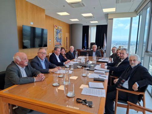 Σύνταξη χηρείας αντρών και συνταξιοδοτική μεταρρύθμιση συζήτησαν ΕΚΥΣΥ και Μουσιούττας