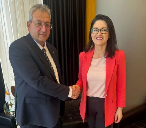 Ενίσχυση συνεργασίας συζήτησαν Υπουργός Εργασίας με την Μολδαβή ομόλογό του