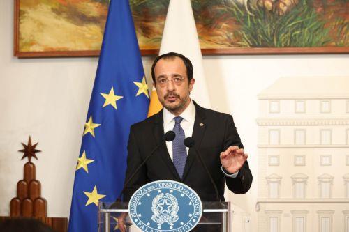 Cumhurbaşkanı Nikos Christodoulides ENİ Genel Müdürü ile görüştü