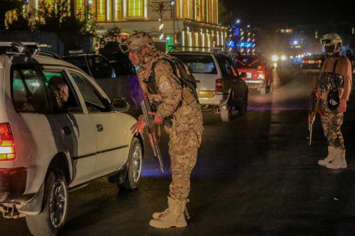 Το Πακιστάν κηρύσσει «πόλεμο» στις de facto αρχές των Ταλιμπάν στο Αφγανιστάν