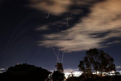 Νέες αντεπιθέσεις Ιράν κατά Ισραήλ και αμερικανικών βάσεων σε γειτονικές χώρες