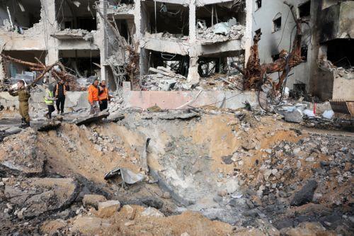 Μαζικοί βομβαρδισμοί ΗΠΑ και Ισραήλ κατά Ιράν ο πόλεμος εξαπλώνεται στον Λίβανο