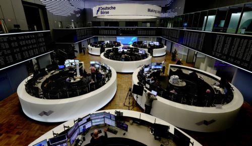 Πτώση καταγράφουν τα ευρωπαϊκά χρηματιστήρια