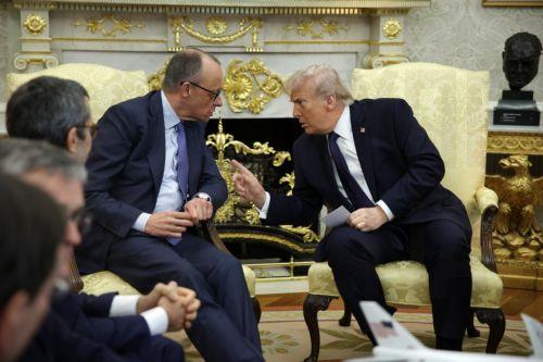 Ο Πρόεδρος Τραμπ λέει πως θα διακόψει κάθε εμπορική συναλλαγή με την Ισπανία