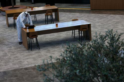 Ιρανική επίθεση κατά αεροπορικών βάσεων σε ΗΑΕ και Κουβέιτ