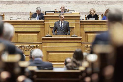 Η Ελλάδα είναι παρούσα όπου την καλεί το εθνικό καθήκον, είπε ο Μητσοτάκης