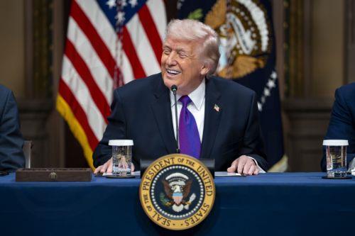 Σε θέση ισχύος οι ΗΠΑ, είπε ο Ντόναλντ Τραμπ σε σχέση με πόλεμο με Ιράν