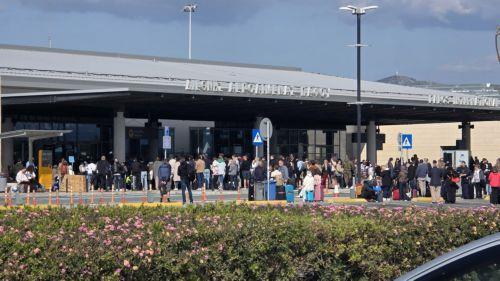 Προσωρινά έκτακτα μέτρα εφαρμόζει το Υφ. Μετανάστευσης λόγω κατάστασης στη Μ.Ανατολή