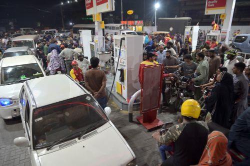 Αύξηση 20% στις τιμές καυσίμων ανακοίνωσε το Πακιστάν