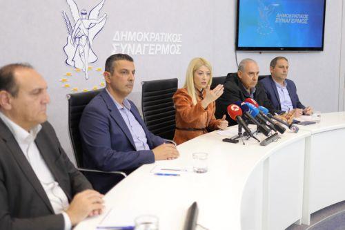 Παραίτηση Παναγιώτου και ξεκαθάρισμα πρωτοκόλλων για αφθώδη ζητά ο ΔΗΣΥ