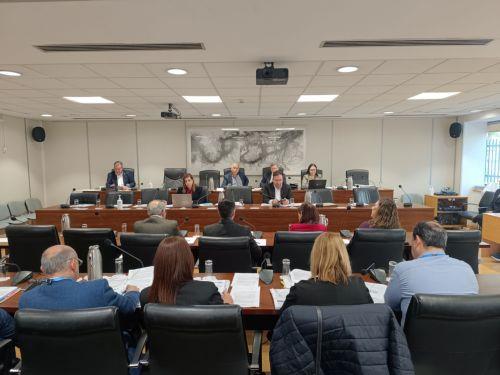 Ανείσπρακτα έσοδα, επιτάξεις και υποστελέχωση τα προβλήματα του Κτηματολογίου λέχθηκε στην Επ. Ελέγχου