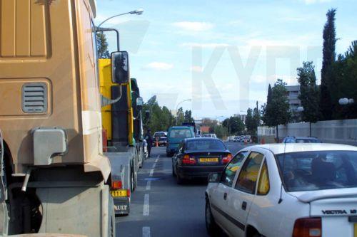 Απαγορεύονται με νόμο οι διακρίσεις λόγω ηλικίας στην ασφάλιση οχημάτων