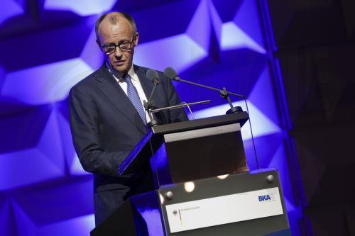 Δεν τίθεται θέμα συμμετοχής Γερμανίας σε επιχειρήσεις στον Περσικό Κόλπο, λέει ο Μερτς