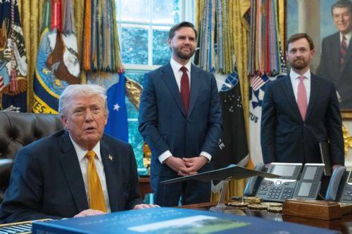 Η επίσκεψη σε Κίνα θα καθυστερήσει ένα μήνα λόγω πολέμου είπε ο Τραμπ