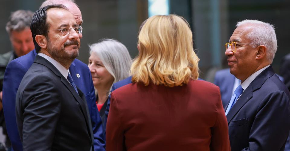 «Συνασπισμό προθύμων» για σχέδιο αποκλιμάκωσης στη Μ.Ανατολή προτείνει ο...