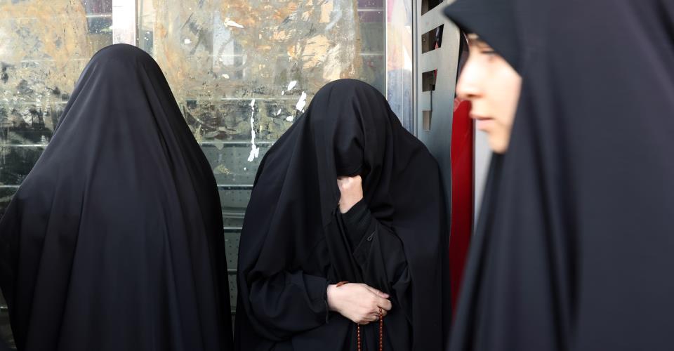 Ο Τραμπ ζητεί από το Ιράν να απελευθερώσει γυναίκες που απειλούνται με εκτέλεση