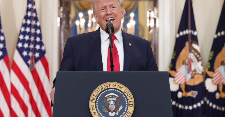 Το "τελεσίγραφο" προς το Ιράν λήγει σε 48 ώρες, υπενθυμίζει ο Τραμπ