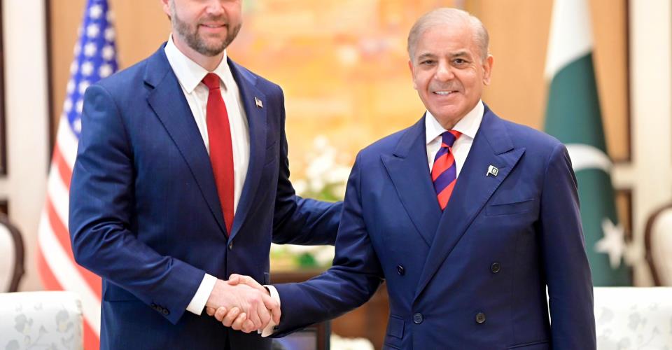 Συνομιλίες Αντιπροέδρου ΗΠΑ με Πρωθυπουργό Πακιστάν