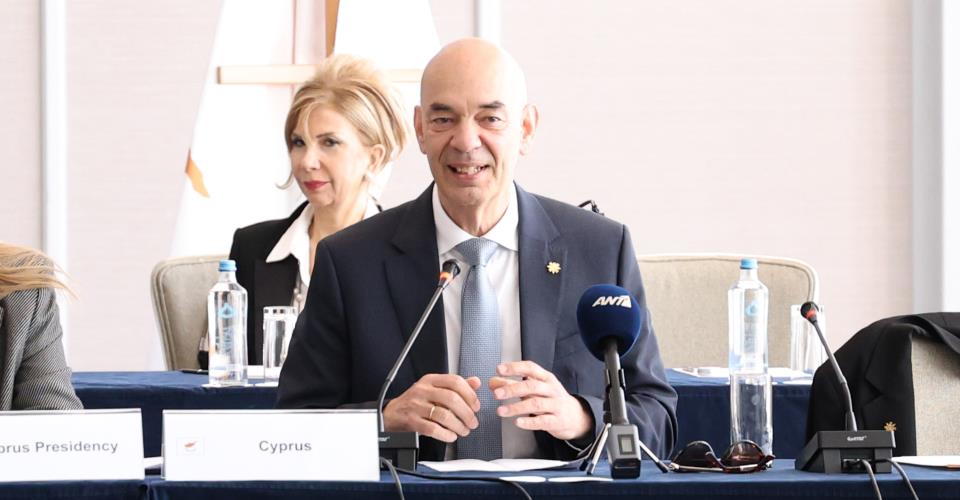 Ανάγκη για συντονισμένη απάντηση ΕΕ στις προκλήσεις των μεταφορών, είπε ο...