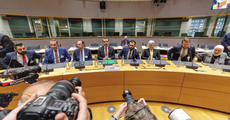 Συμμετοχή ΥΠΕΞ σε Πολιτικό Διάλογο ΕΕ-Συρίας, συνάντηση για επιστροφή παιδιών...