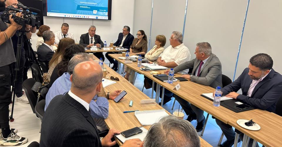 Κενά εντοπίζουν οι εταίροι στη συνταξιοδοτική μεταρρύθμιση, ζητούν διευκρινίσεις