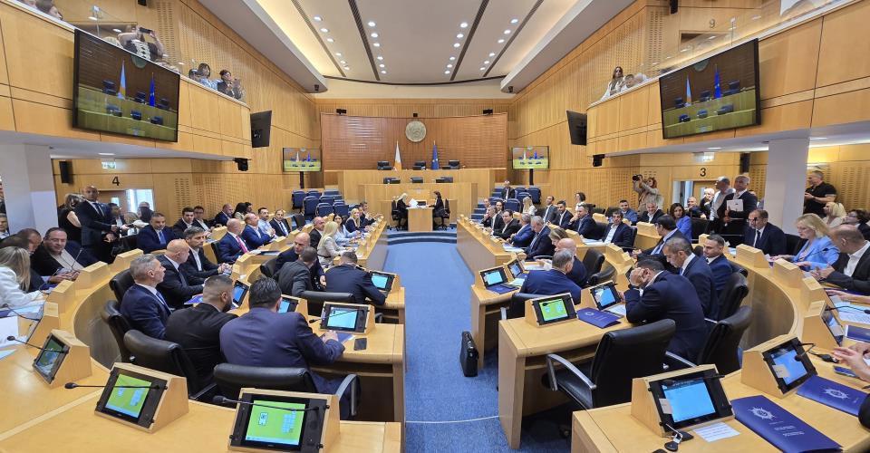 Πρώτη σύσκεψη αρχηγών στη νέα Βουλή το μεσημέρι υπό την Αννίτα Δημητρίου