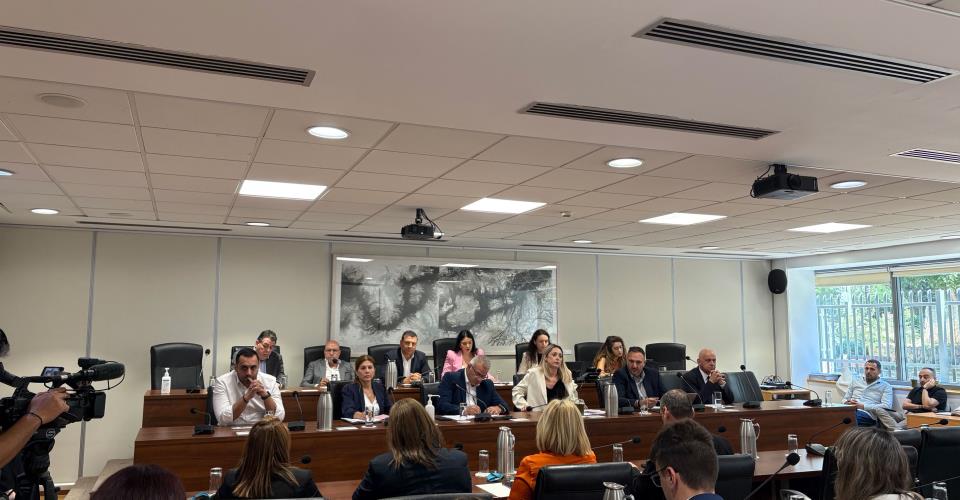 Έλλειψη 600 νοσηλευτών, εξετάζεται ελεγχόμενη εργοδότηση από τρίτες χώρες, είπε...