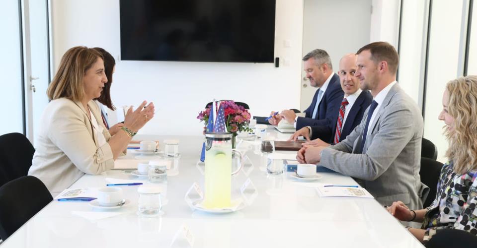 Περιφερειακή ασφάλεια, μεταναστευτικό, visa waiver συζήτησαν Πική-Law