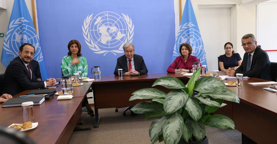 Ολοκληρώθηκε η συνάντηση των ηγετών με τον ΓΓ του ΟΗΕ