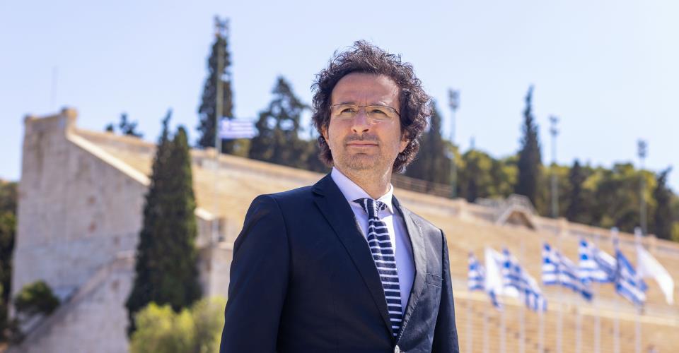 Η δημιουργία μουσικής για την Ολυμπιακή Φλόγα ύψιστη καλλιτεχνική ευθύνη, λέει...