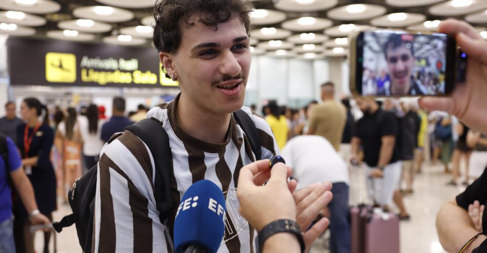 Οι αρχές στην Ισπανία έλεγξαν περίπου 200 αφίξεις ταξιδιωτών από την Ιταλία
