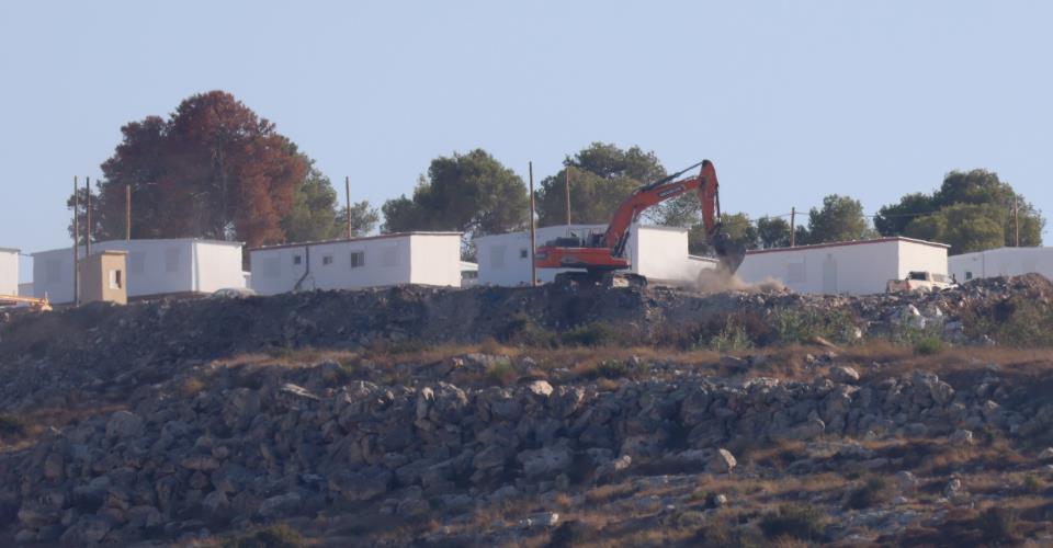 Το Λονδίνο ζητεί από Ισραήλ να αναστείλει σχέδιο ανέγερσης χιλιάδων κατοικιών...