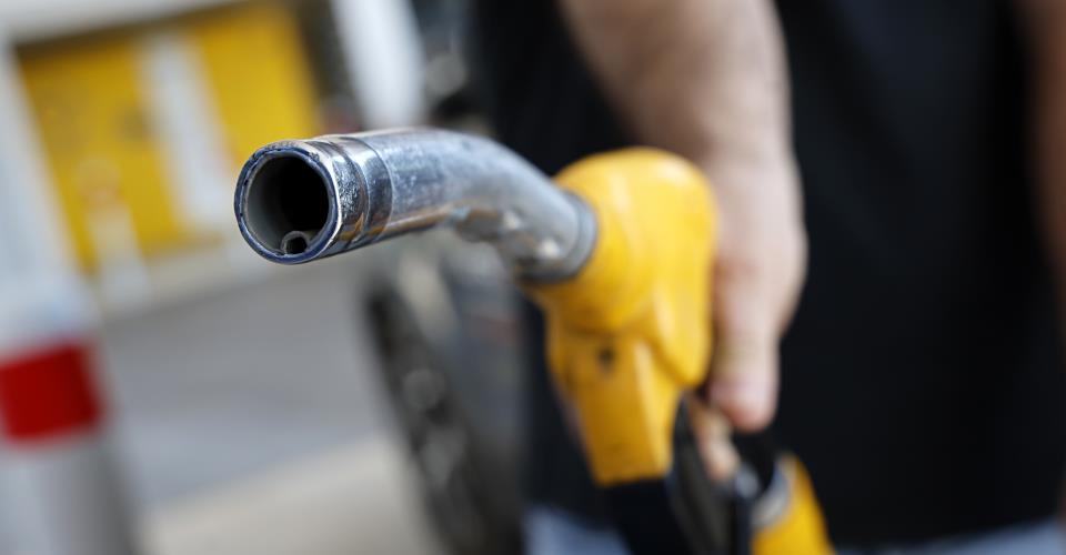 Στο ρεκόρ των €2,23 το λίτρο η μέση τιμή ντίζελ στην ΕΕ, στο €1,95 στην Κύπρο...