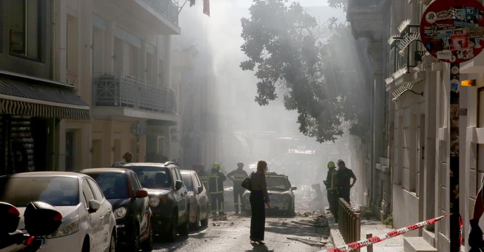 Έξι οι νεκροί από την έκρηξη σε κτίριο στην Πλάκα