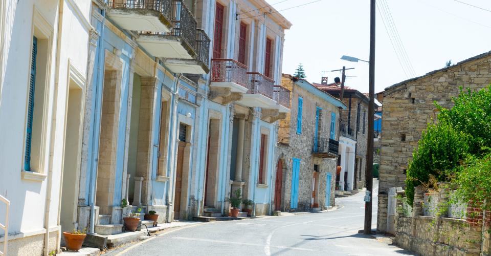 Συνολικά 15 εκλογικά κέντρα με αριθμό κάτω των 80 ψηφοφόρων