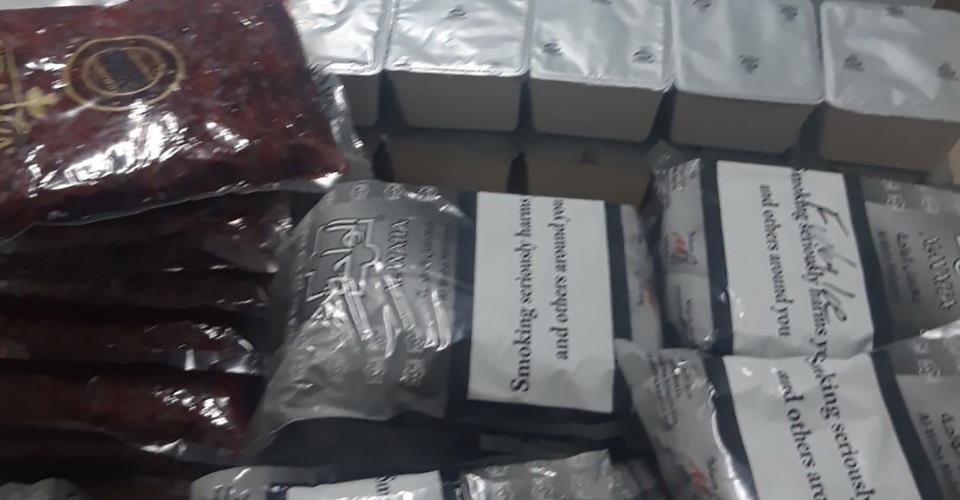 Κύκλωμα λαθραίας μεταφοράς τσιγάρων από κατεχόμενα προς Ισραήλ, λέει το Τμ....