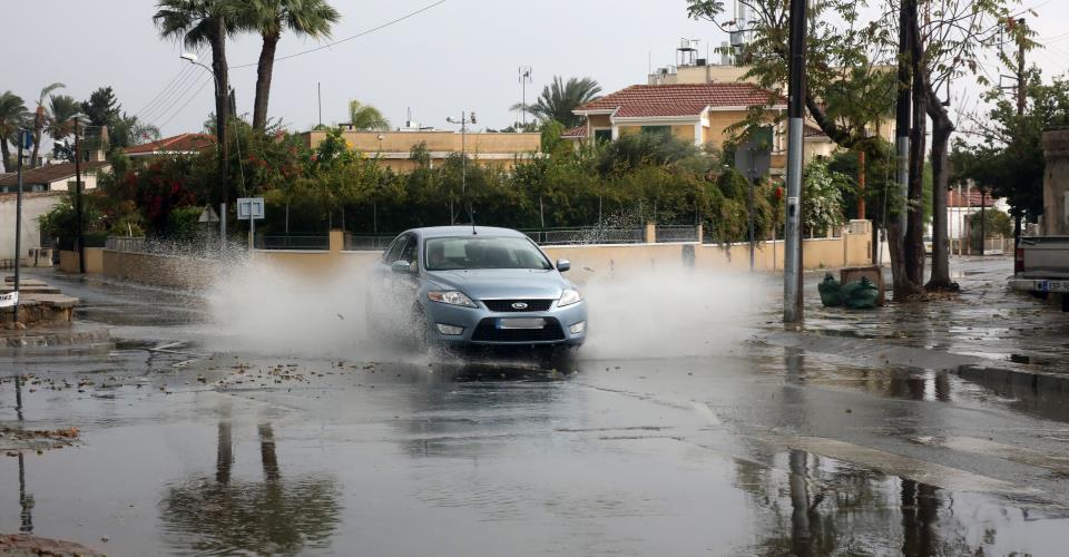 Yellow warning for thunderstorms until midnight