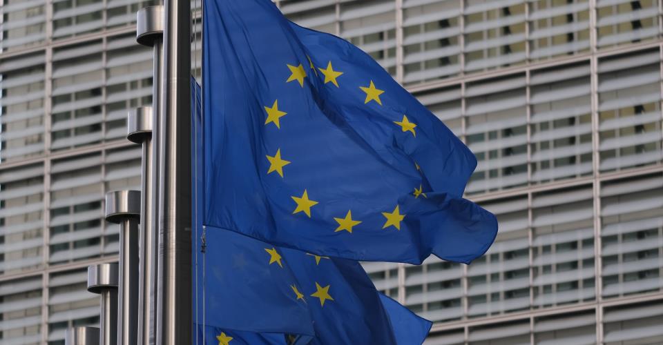 AB, Rus petrolüne yaptırımların gevşetilmesine karşı çıkıyor