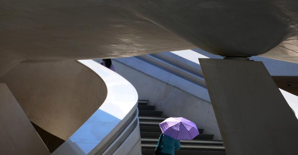 Παραμένουν οι ψηλές θερμοκρασίες, αυξημένη υγρασία ιδιαίτερα στα παράλια, λέει...