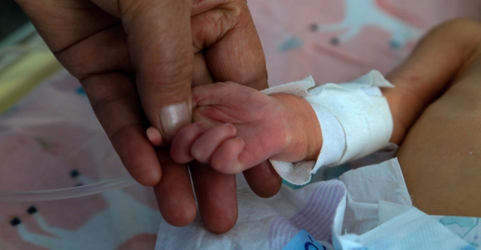 Διαβεβαίωσε για στήριξη 14χρονης που γέννησε η Επίτροπος Περικλέους